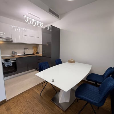 Аренда светлой 2-комнатной квартиры, 52 м², Белград, Сербия